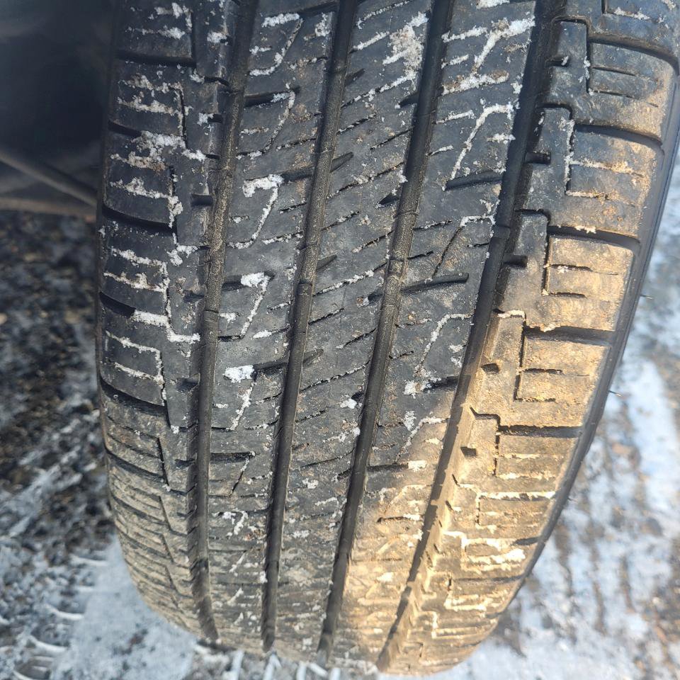 Used 2018 Dodge Grand Caravan SE w/ UConnect Hands-Free Group image 39