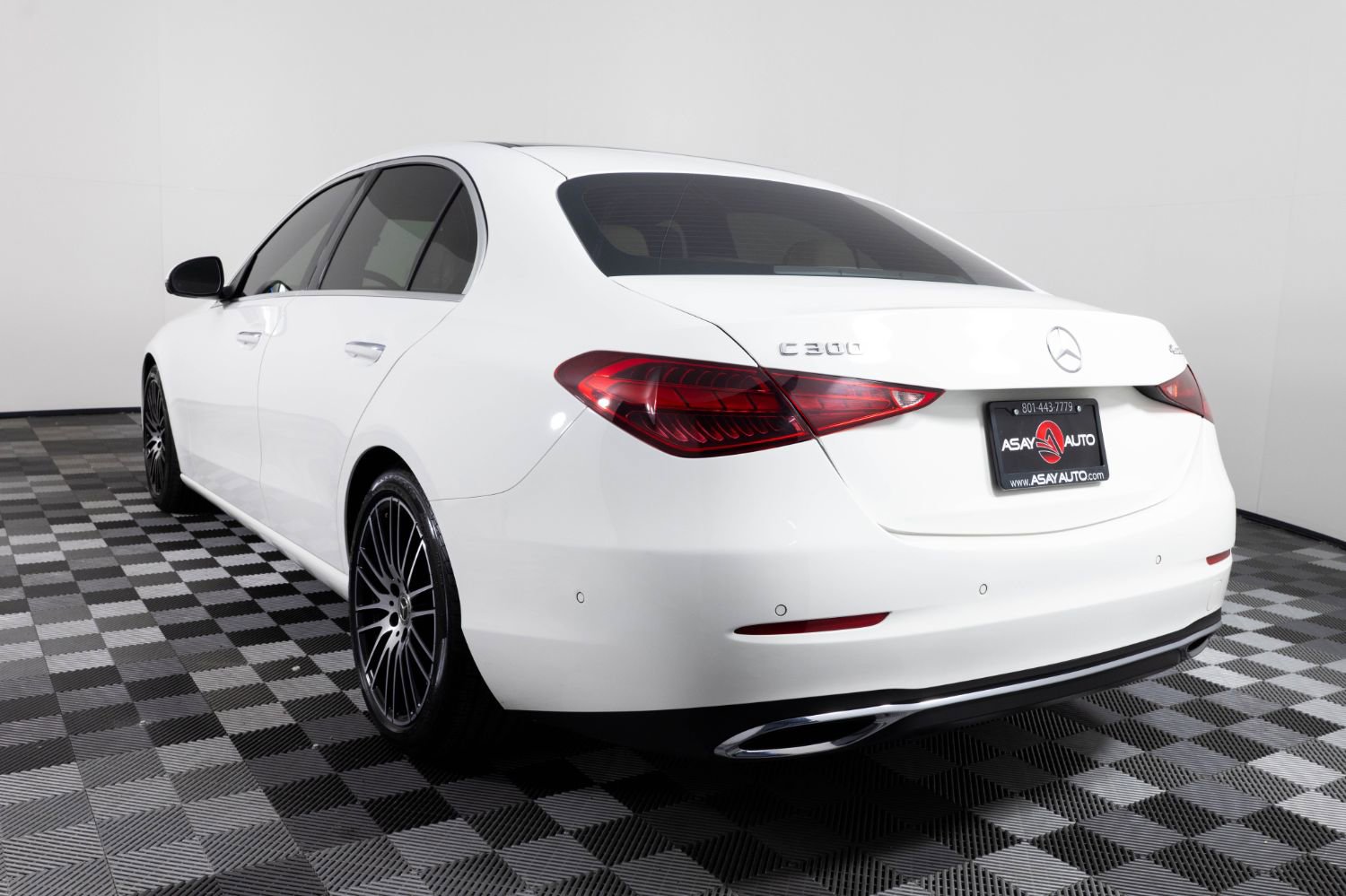 Used 2022 Mercedes-Benz C 300 4MATIC Sedan image 5