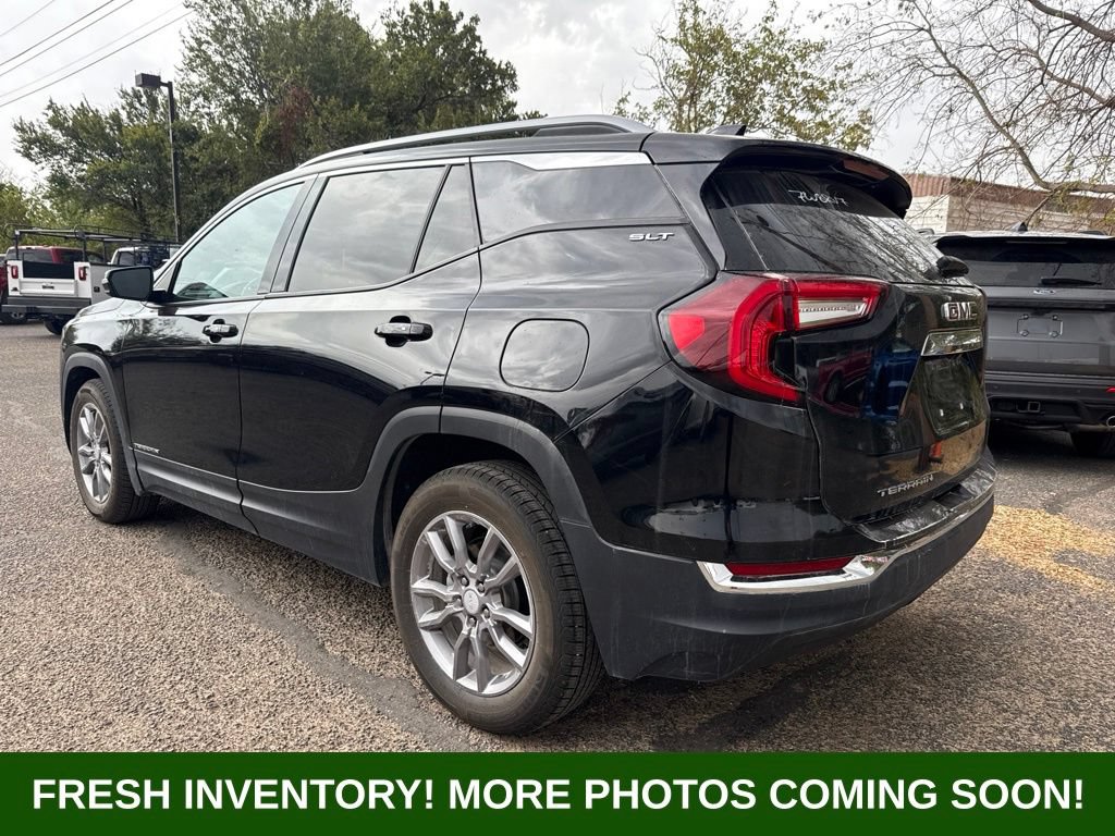 Used 2024 GMC Terrain SLT FWD image 4