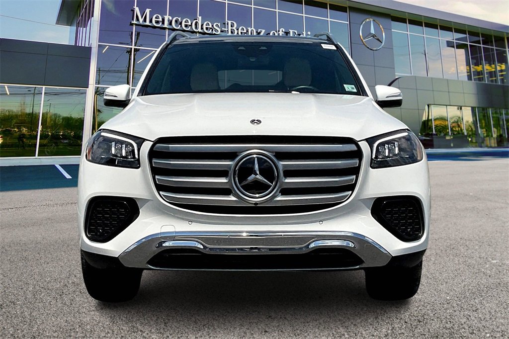 Certified 2024 Mercedes-Benz GLS 450 4MATIC image 3