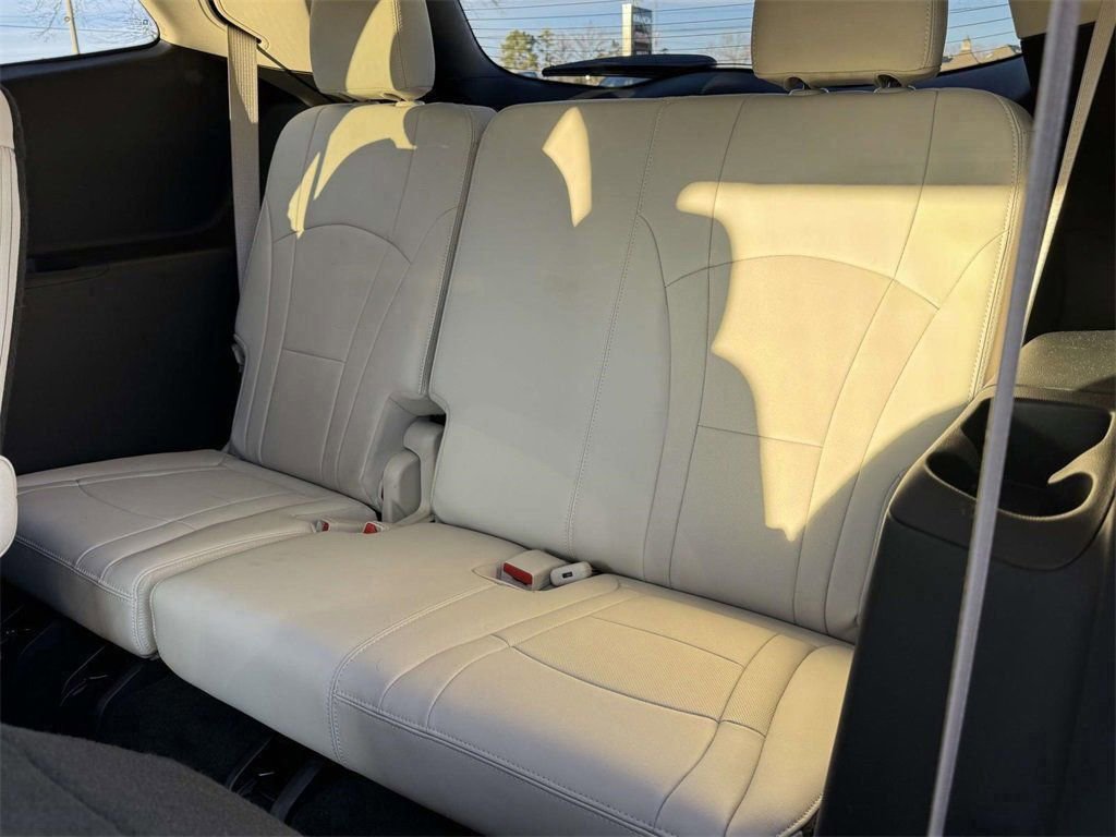 Used 2023 Buick Enclave Essence w/ Experience Buick Package image 16