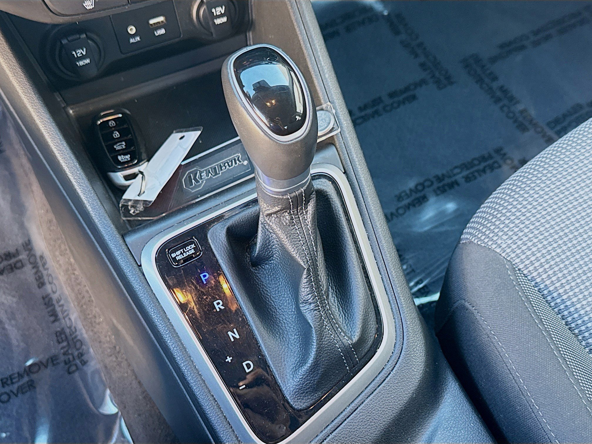 Used 2022 Hyundai Accent Limited image 13