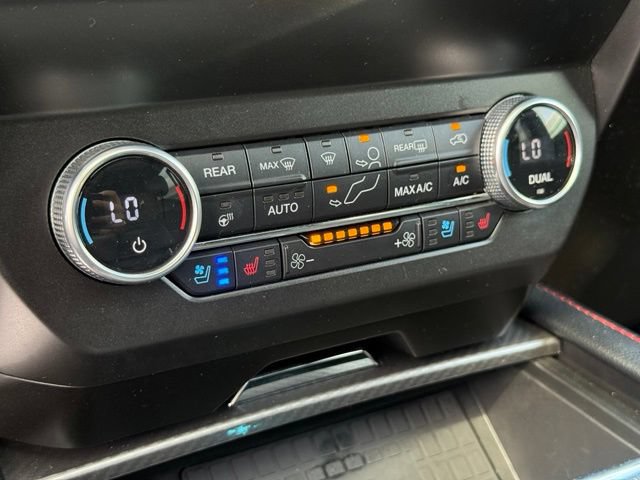 Used 2021 Ford Expedition Limited AWD/4WD image 18
