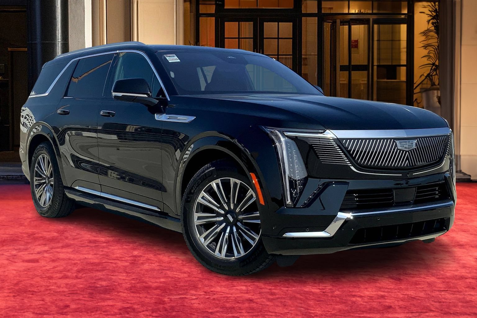 Used 2026 Cadillac Escalade IQL Luxury AWD/4WD image 2