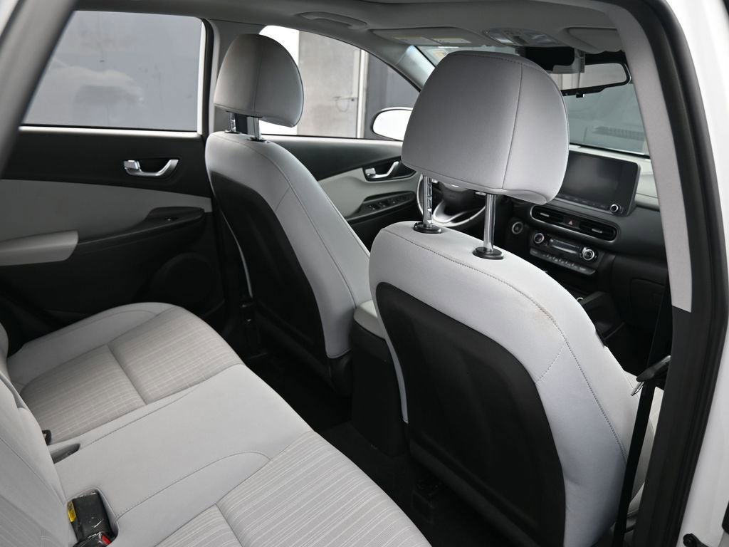 Used 2022 Hyundai Kona SEL w/ Convenience Package image 41