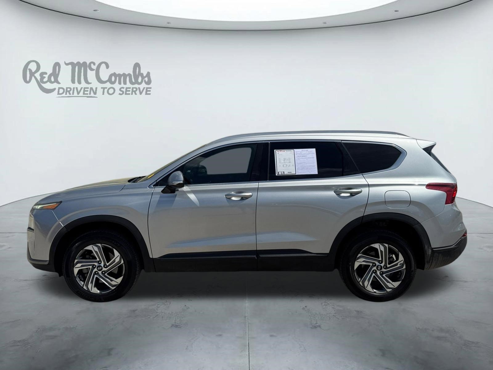Used 2023 Hyundai Santa Fe SEL image 2