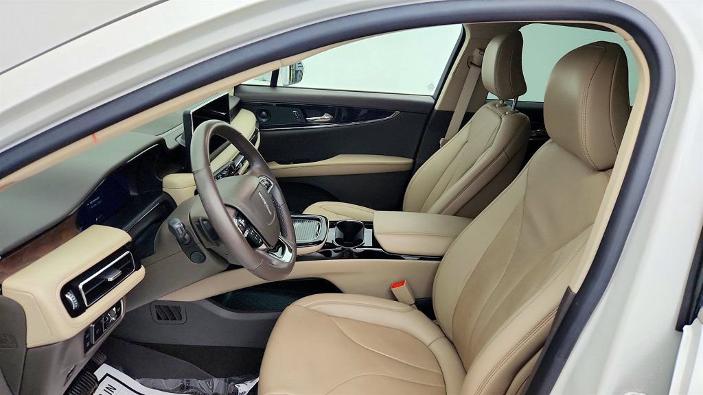 Used 2023 Lincoln Nautilus Reserve w/ Equipment Group 201A AWD/4WD image 20