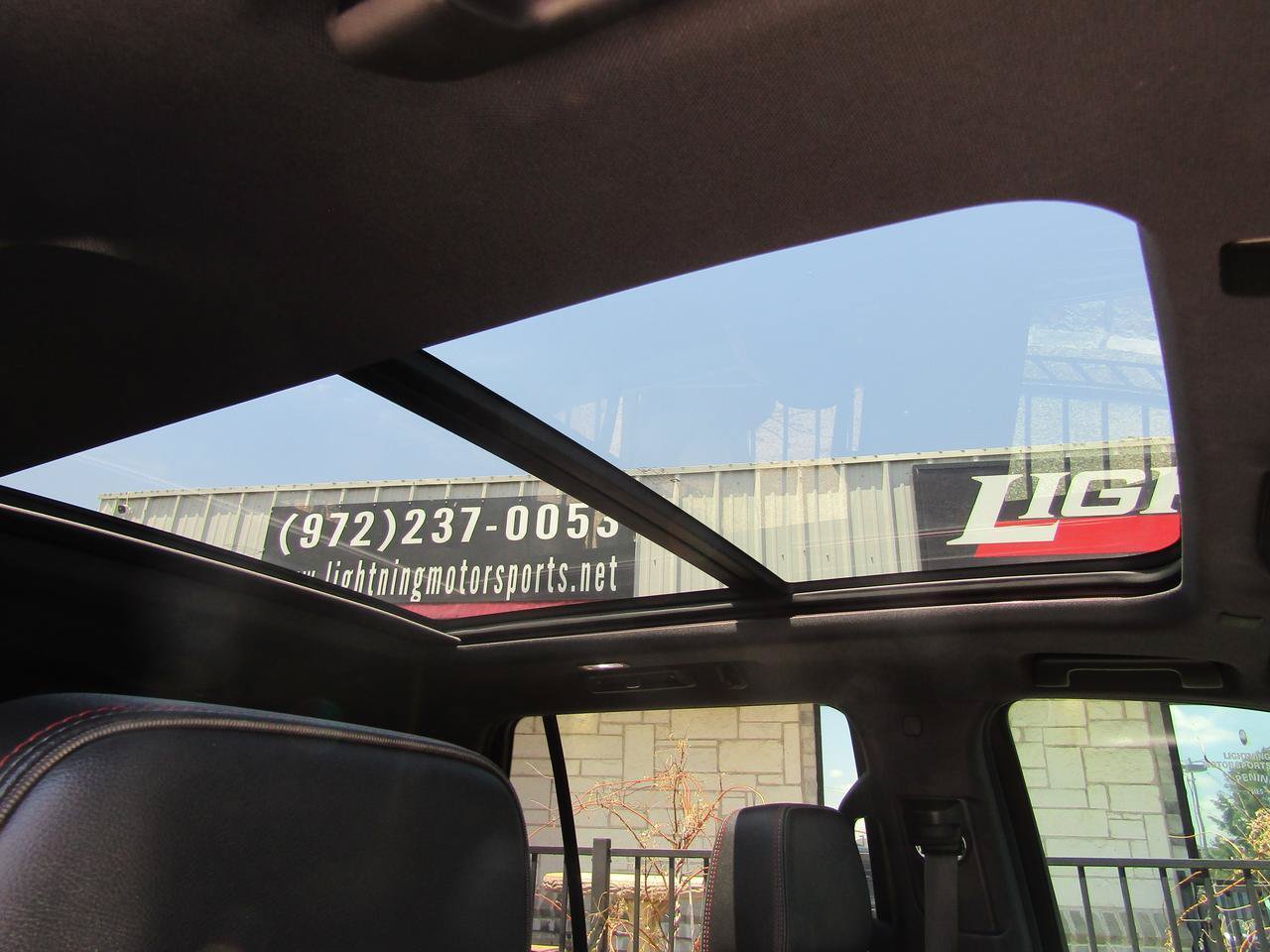 Used 2021 Chevrolet Tahoe RST w/ Luxury Package AWD/4WD image 8