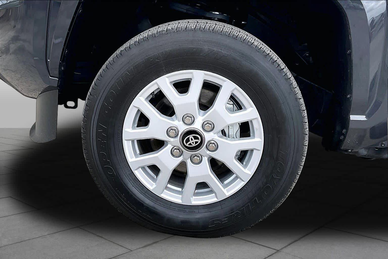 Used 2026 Toyota Tacoma SR5 RWD image 11