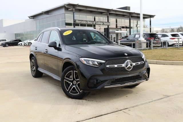 Certified 2026 Mercedes-Benz GLC 300 image 1