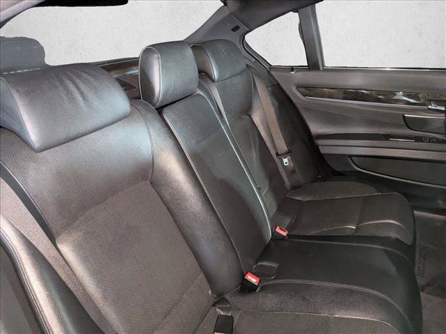 Used 2013 BMW 740i RWD image 21