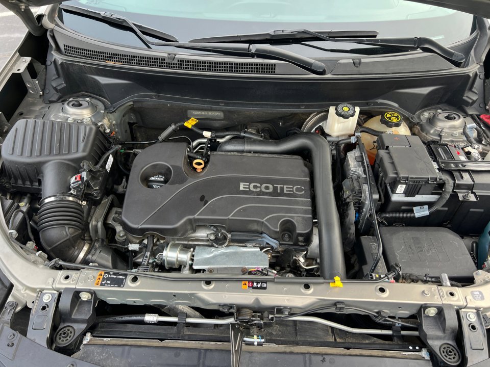 Used 2018 Chevrolet Equinox LT image 20