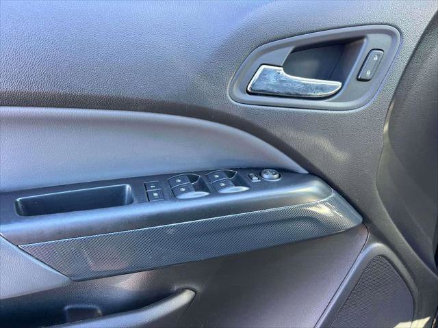 Used 2015 Chevrolet Colorado Z71 image 16