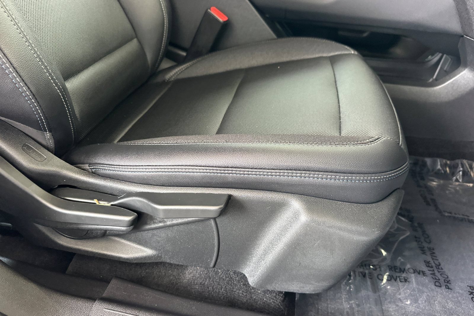 Certified 2024 Chevrolet Equinox EV LT w/ LPO, Trailering Package AWD/4WD image 23