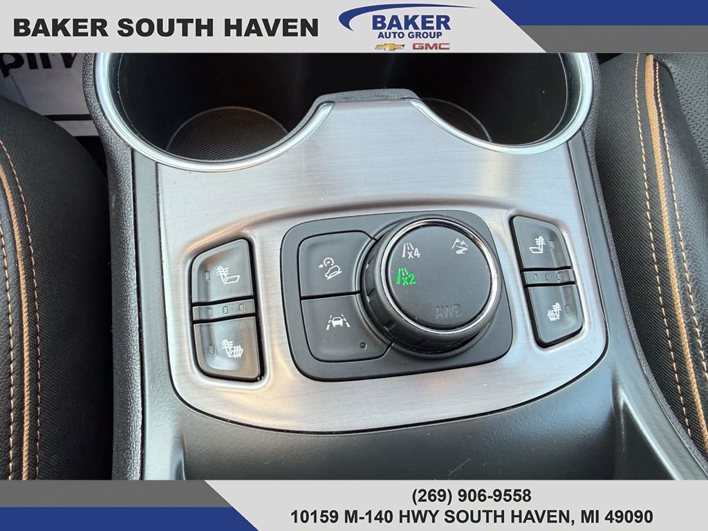 Used 2022 GMC Terrain AT4 w/ LPO, Floor Liner Package image 27