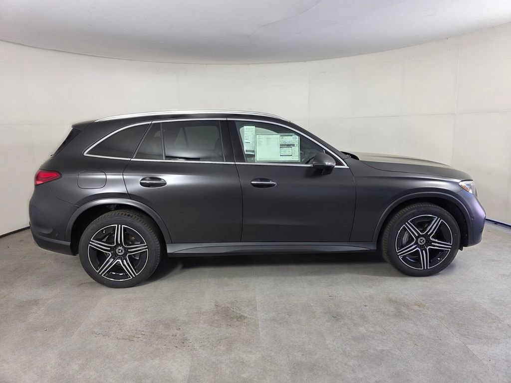 New 2026 Mercedes-Benz GLC 300 4MATIC image 3