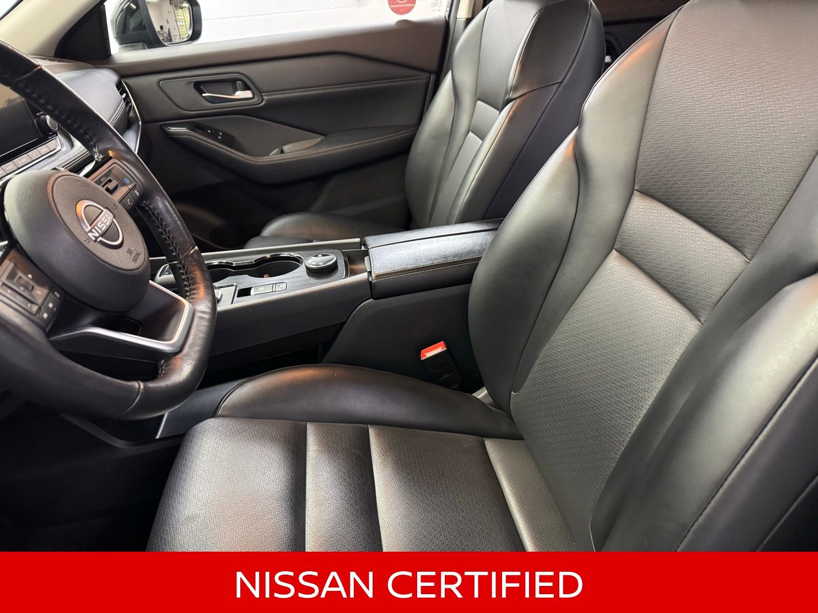 Certified 2022 Nissan Rogue SV w/ SV Premium Package image 13