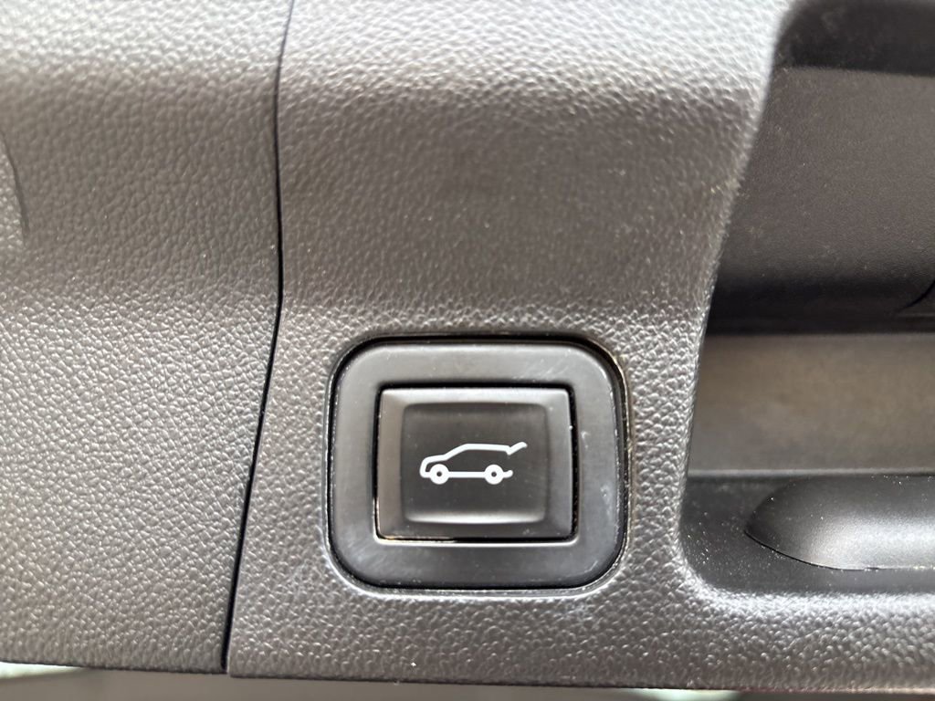 Used 2021 GMC Acadia AT4 w/ Trailering Package image 13