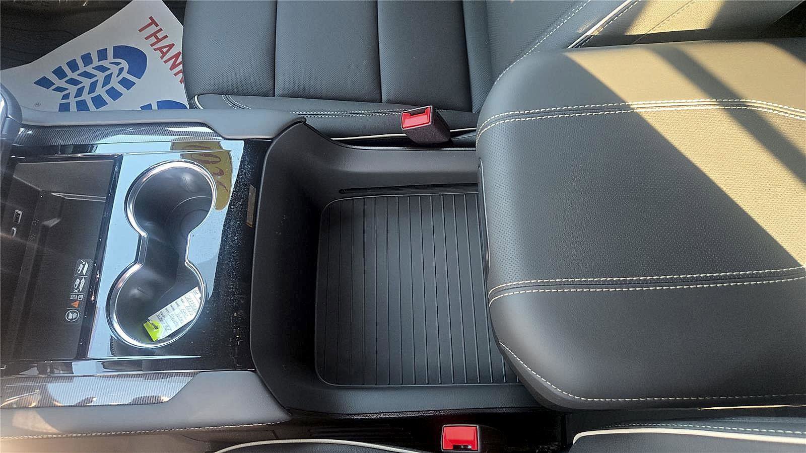 New 2026 GMC Yukon Elevation w/ LPO, Floor Liner Package image 36