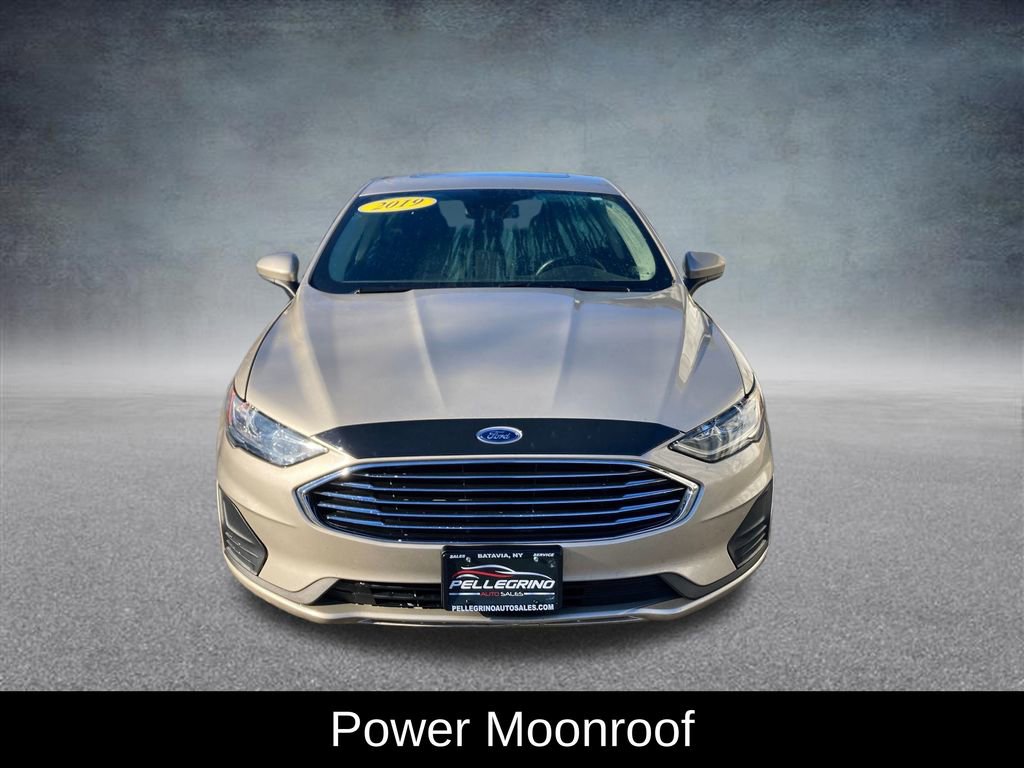 Used 2019 Ford Fusion SE image 10