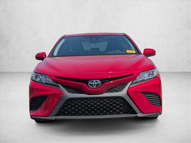 Used 2020 Toyota Camry SE FWD image 2