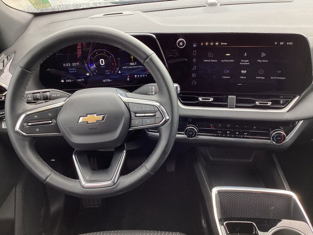 Used 2025 Chevrolet Equinox LT image 18