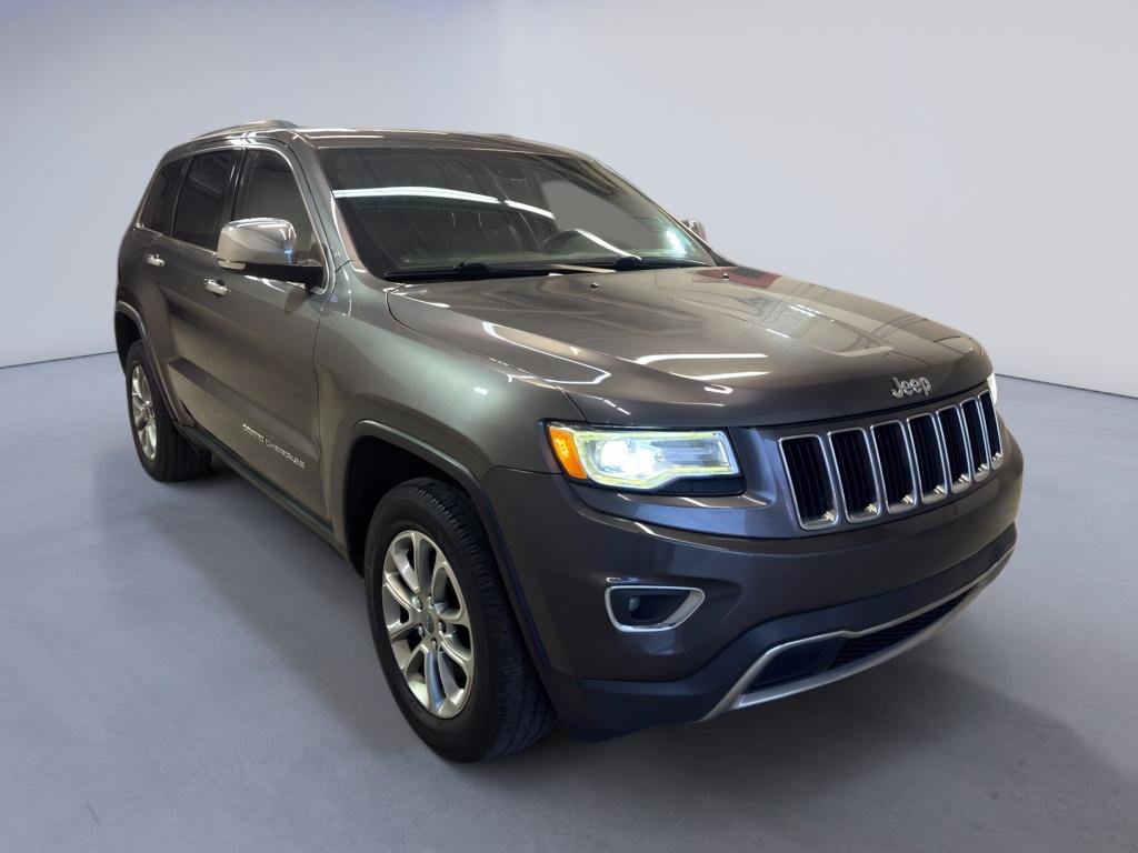 Used 2016 Jeep Grand Cherokee Limited w/ Luxury Group II AWD/4WD image 1