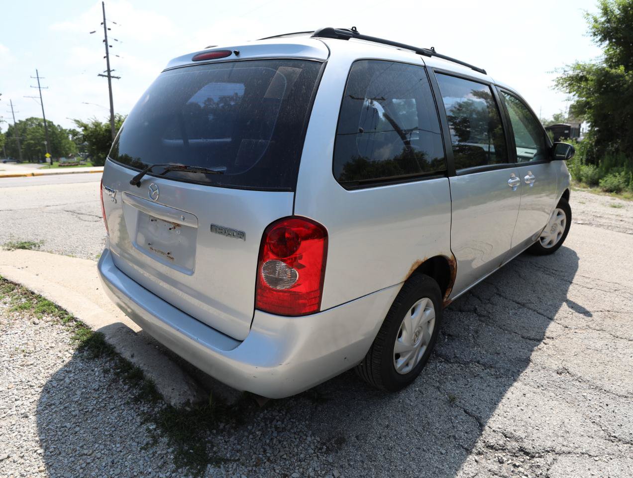 Used 2003 MAZDA MPV LX-SV FWD image 6