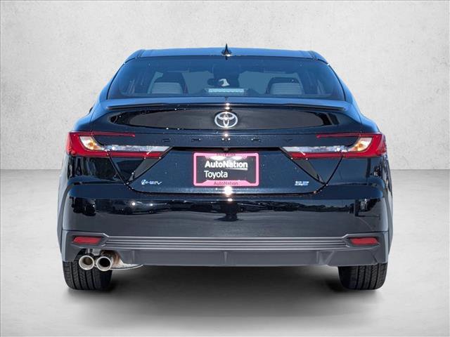 New 2026 Toyota Camry SE image 8
