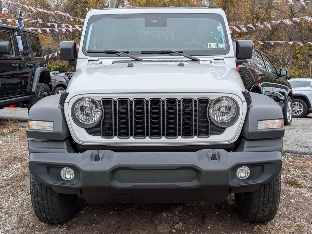 Used 2024 Jeep Wrangler Sport S image 3