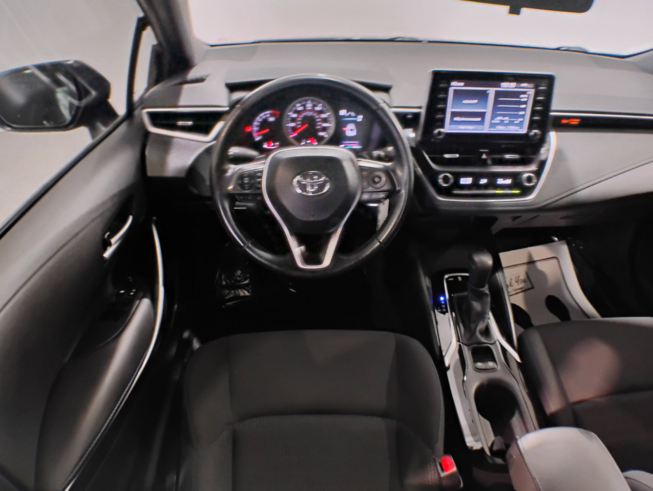 Used 2020 Toyota Corolla SE image 34