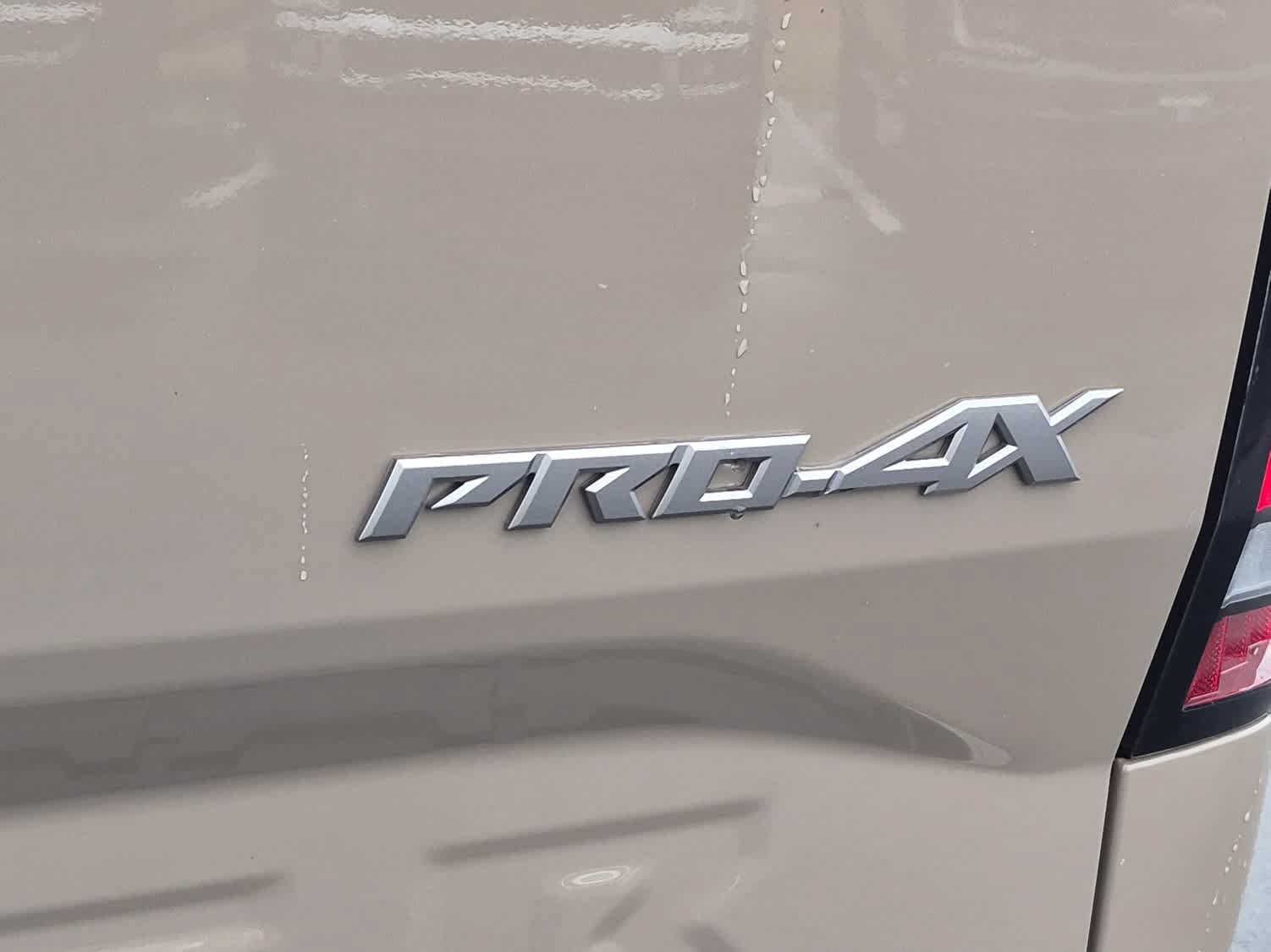 Used 2023 Nissan Frontier PRO-4X w/ Pro-4X Premium Package AWD/4WD image 22