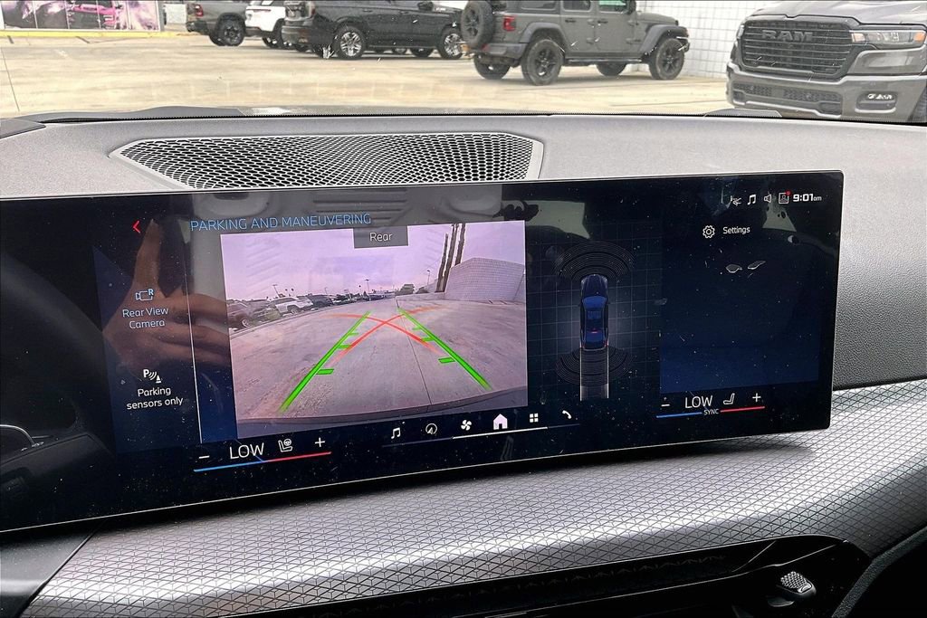 Used 2026 BMW 440i xDrive Coupe w/ Premium Package image 25