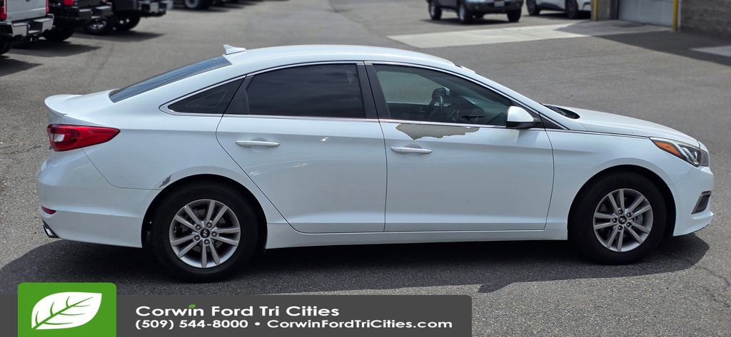Used 2016 Hyundai Sonata SE FWD image 13