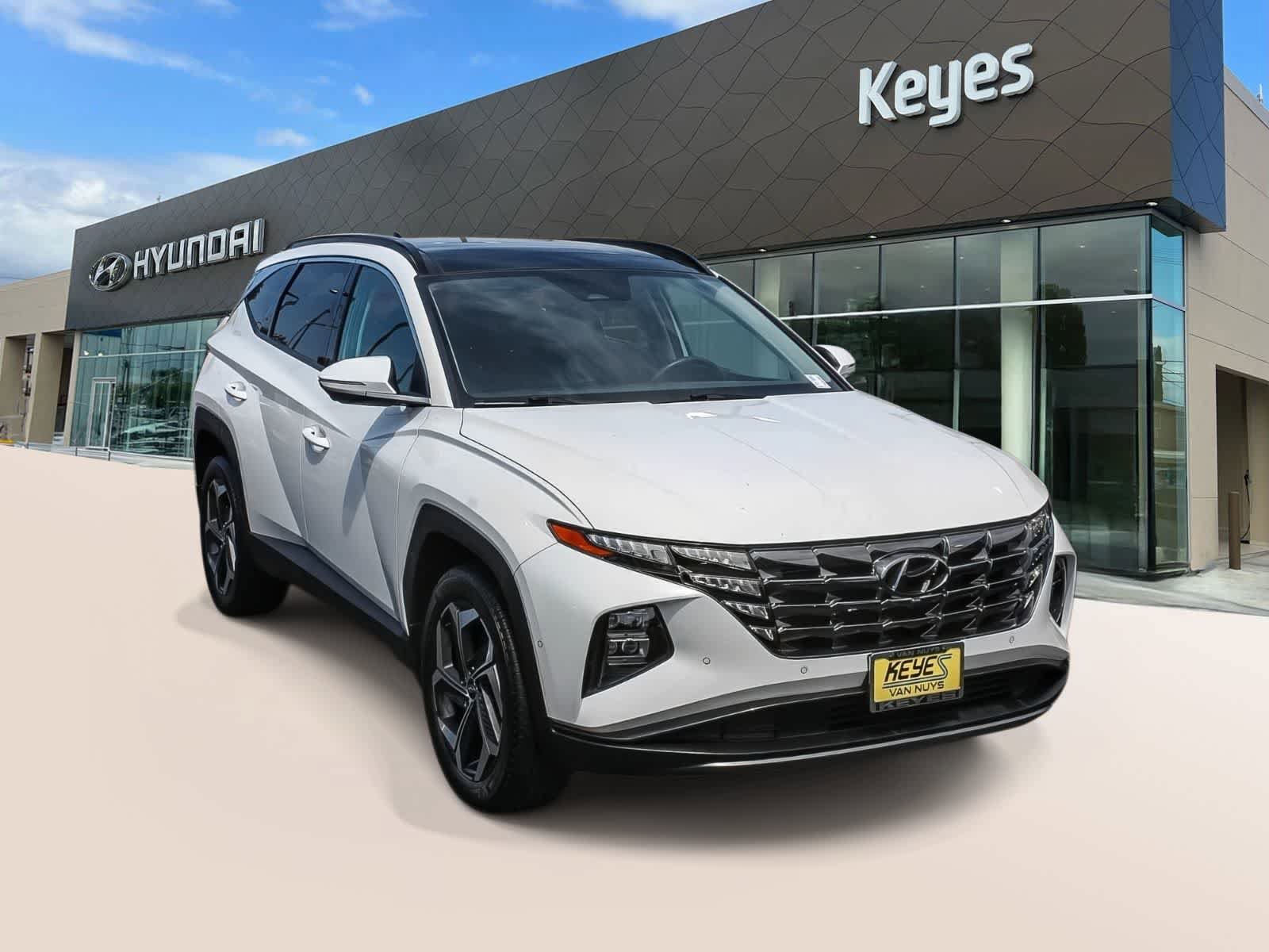 Certified 2023 Hyundai Tucson Limited AWD/4WD image 3