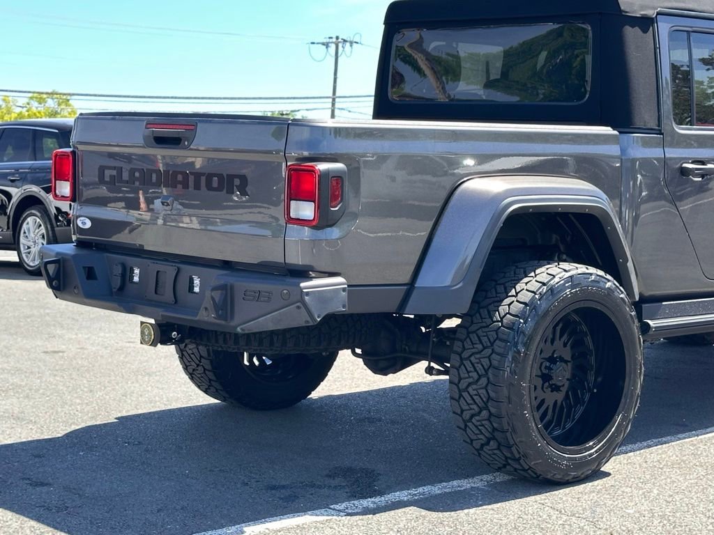 Used 2022 Jeep Gladiator Sport image 40