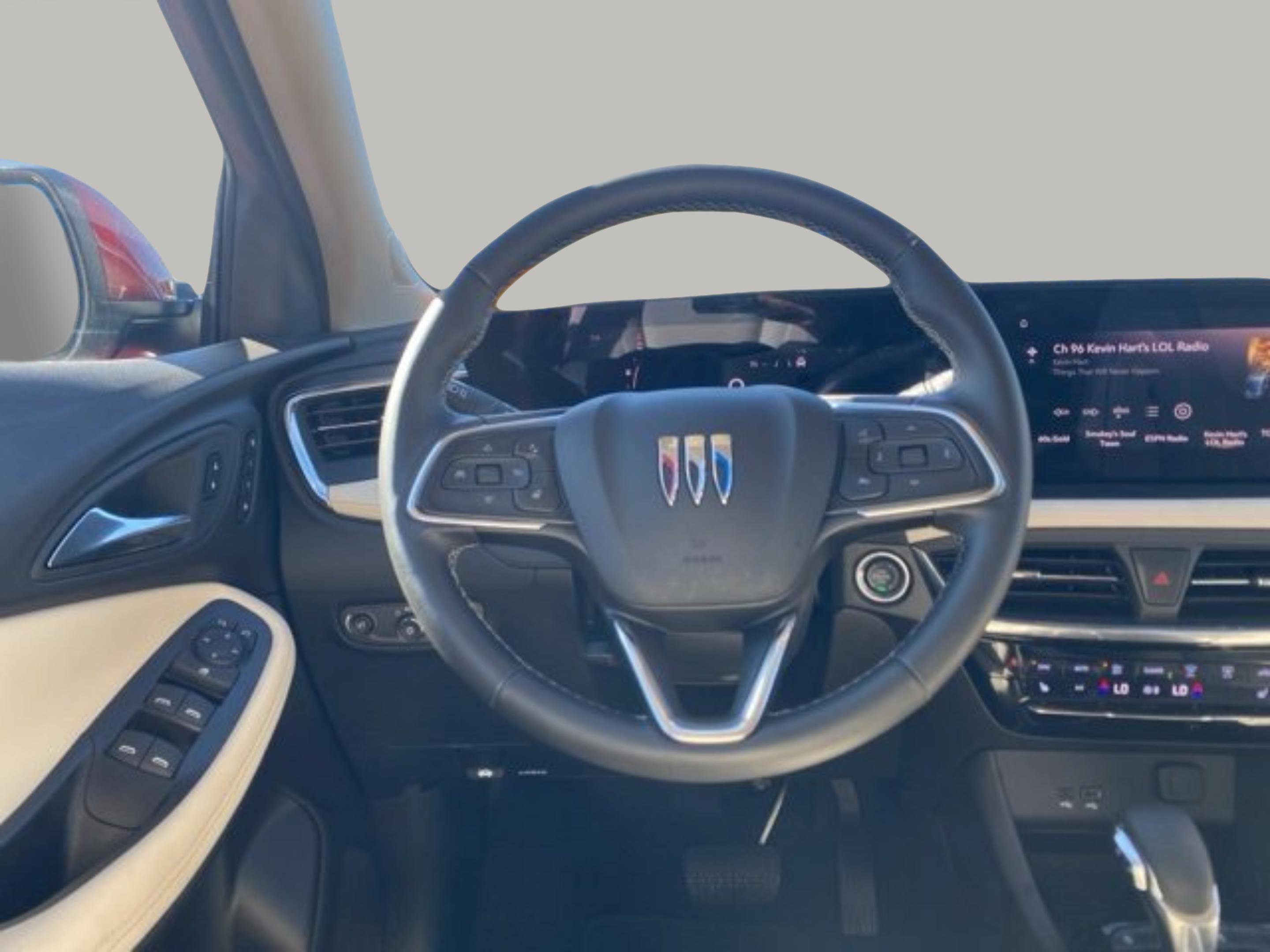 Used 2025 Buick Encore GX Avenir image 17