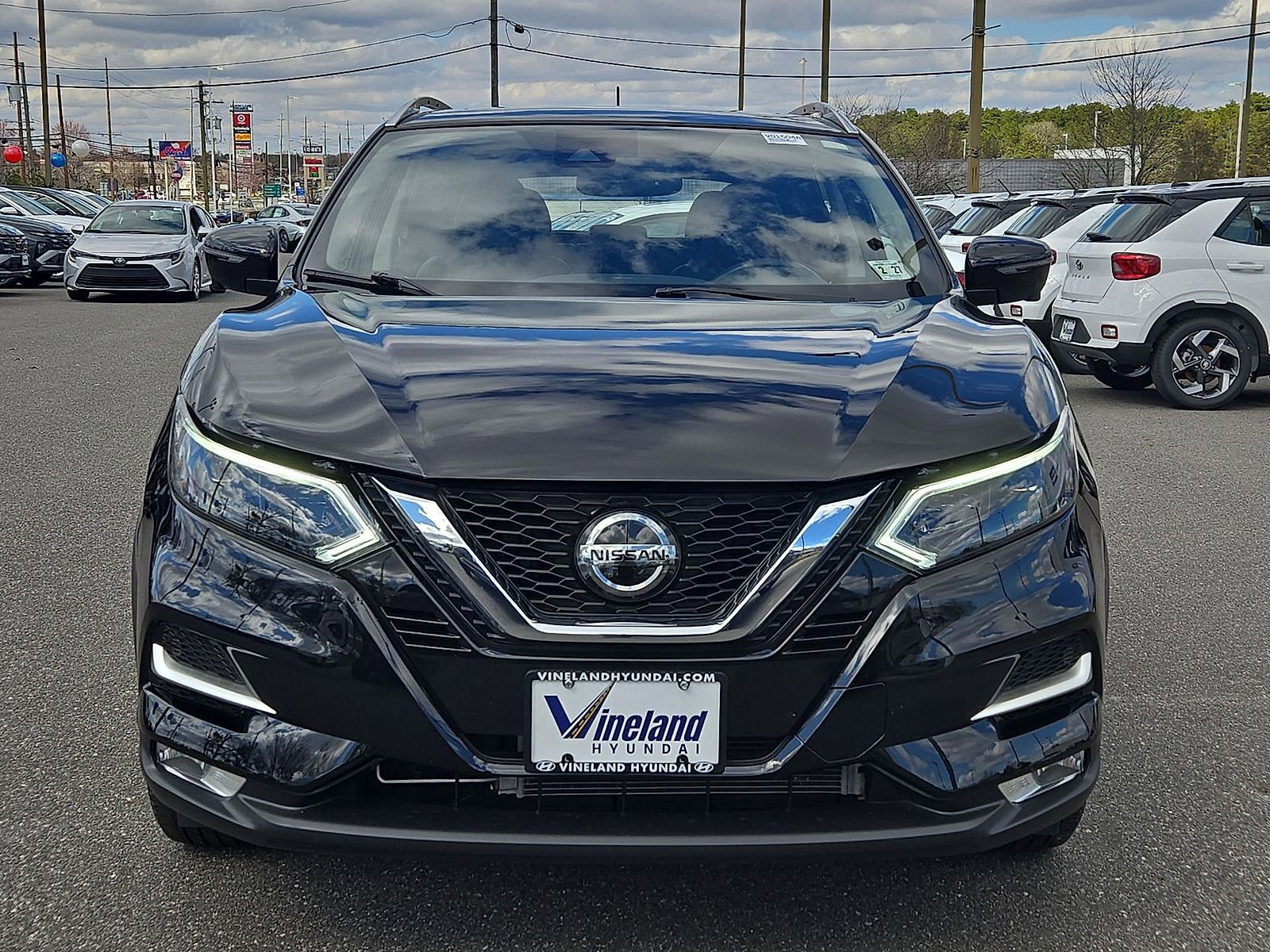 Used 2021 Nissan Rogue Sport SL w/ Premium Package image 35