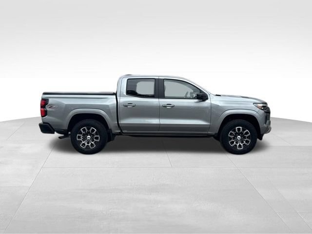 Used 2024 Chevrolet Colorado Z71 w/ Z71 Convenience Package 2 AWD/4WD image 2