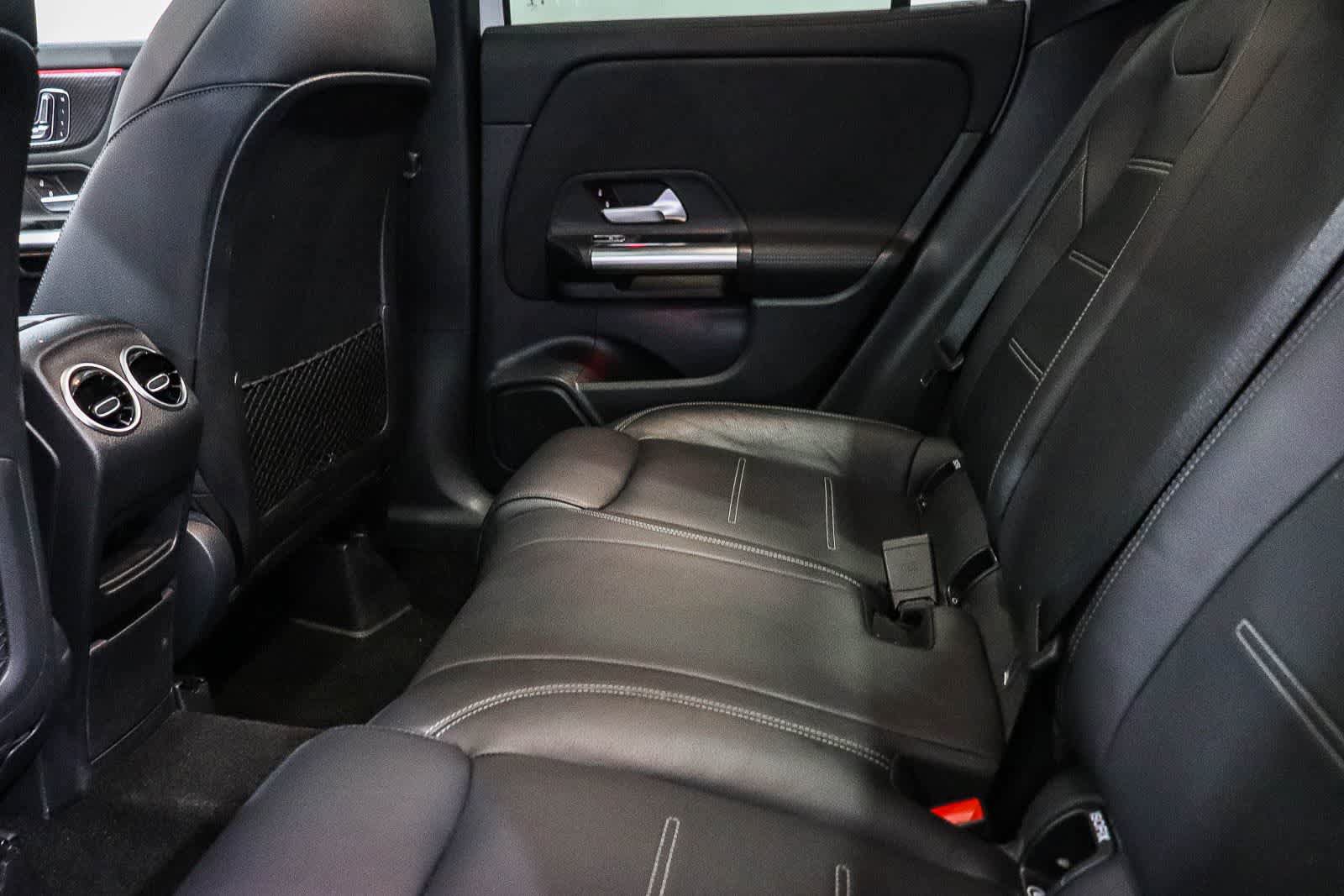 Certified 2022 Mercedes-Benz GLA 35 AMG 4MATIC image 19