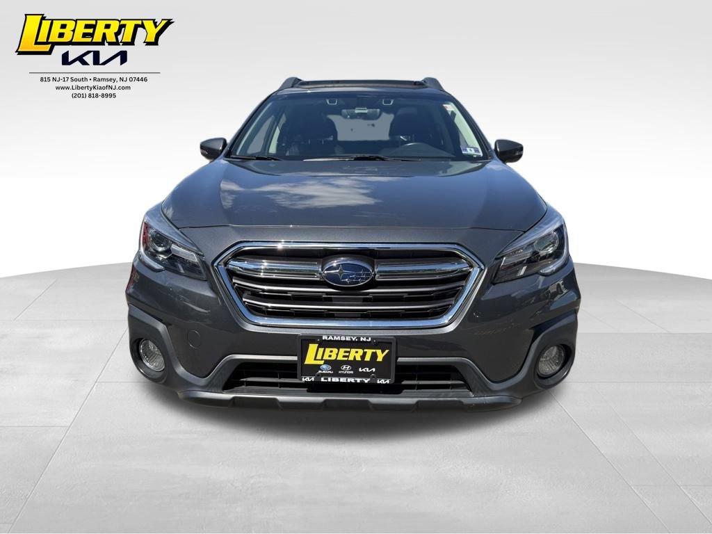 Used 2019 Subaru Outback 3.6R Limited AWD/4WD image 2