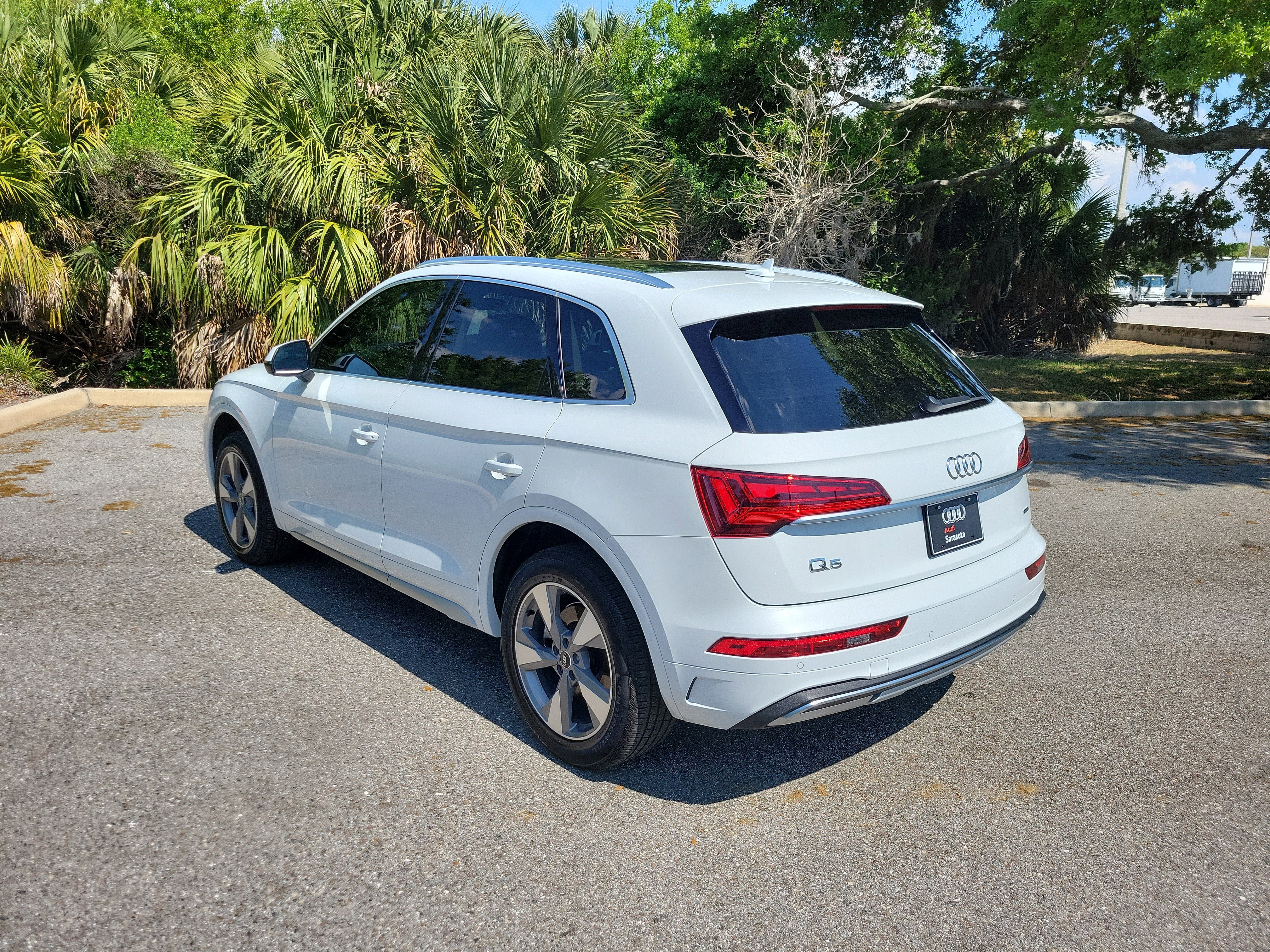 Used 2022 Audi Q5 2.0T Premium Plus image 6