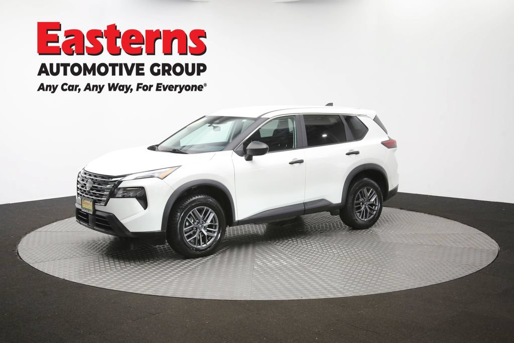 Used 2024 Nissan Rogue S AWD/4WD image 57