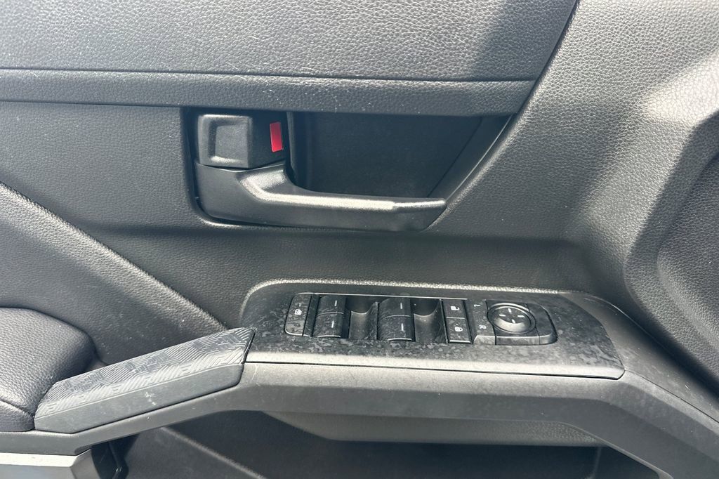Used 2025 Toyota Tacoma SR5 image 11