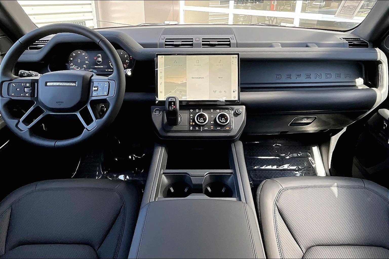 New 2026 Land Rover Defender 110 S image 5