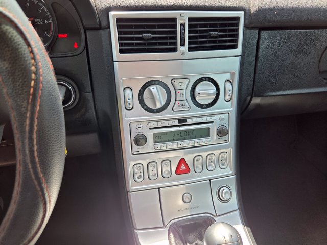 Used 2005 Chrysler Crossfire Limited RWD image 19