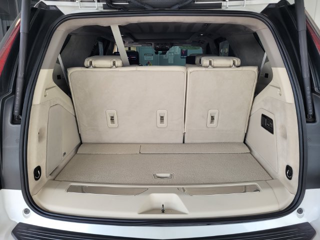 Certified 2023 Cadillac Escalade Sport Platinum AWD/4WD image 26