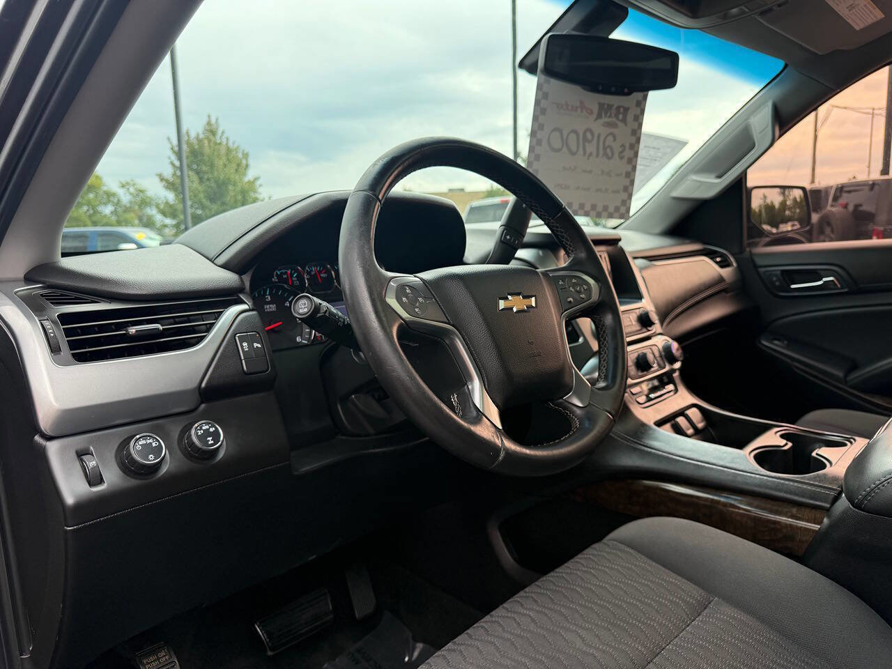 Used 2015 Chevrolet Tahoe LS image 11