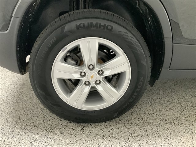 Used 2021 Chevrolet Trax LT AWD/4WD image 12