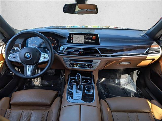 Used 2021 BMW 750i xDrive w/ Executive Package AWD/4WD image 20